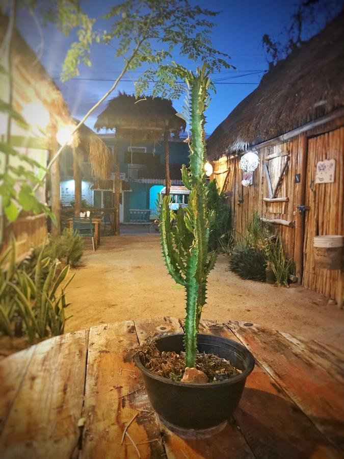 Eco Hostel Casa Del Agua Isla Holbox Екстер'єр фото