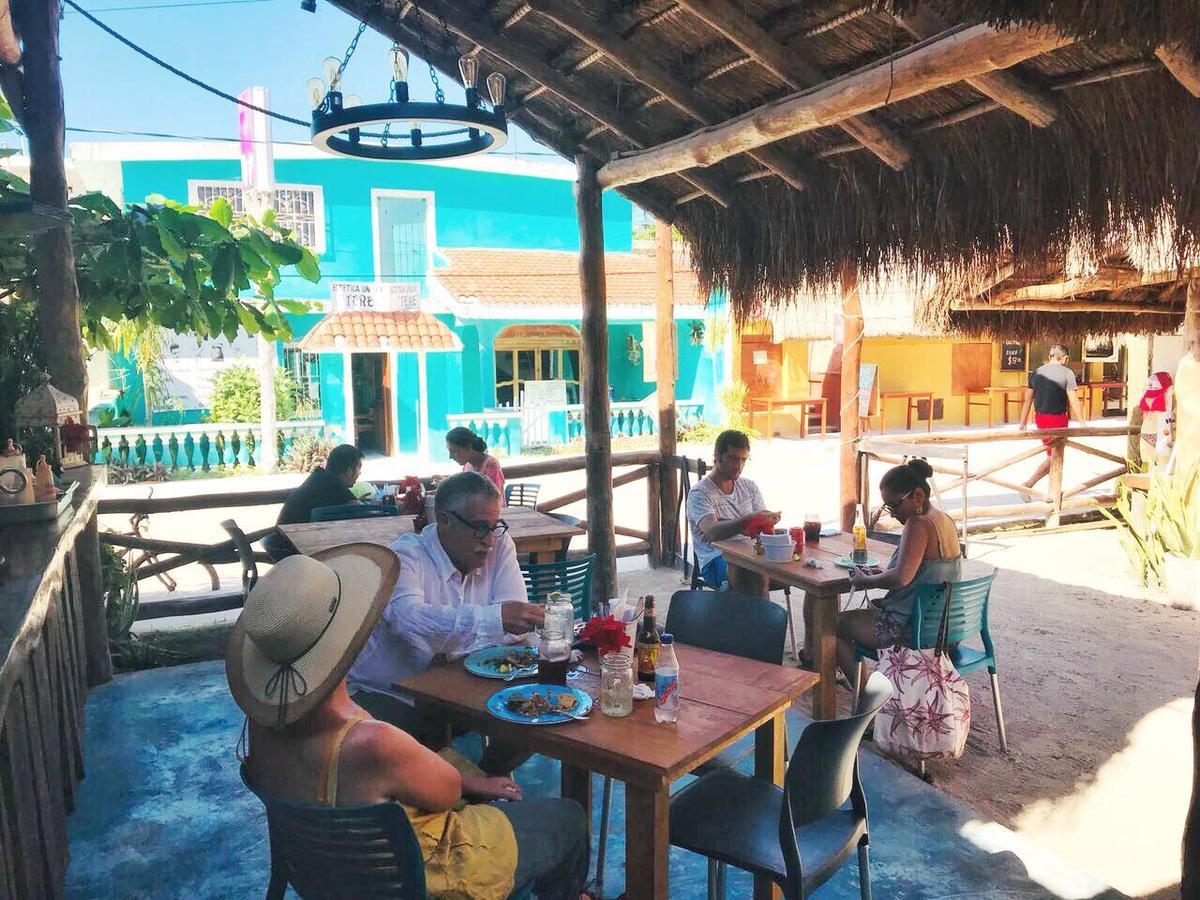 Eco Hostel Casa Del Agua Isla Holbox Екстер'єр фото